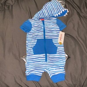 5 for $20! Cat & Jack 6-9 month shark romper